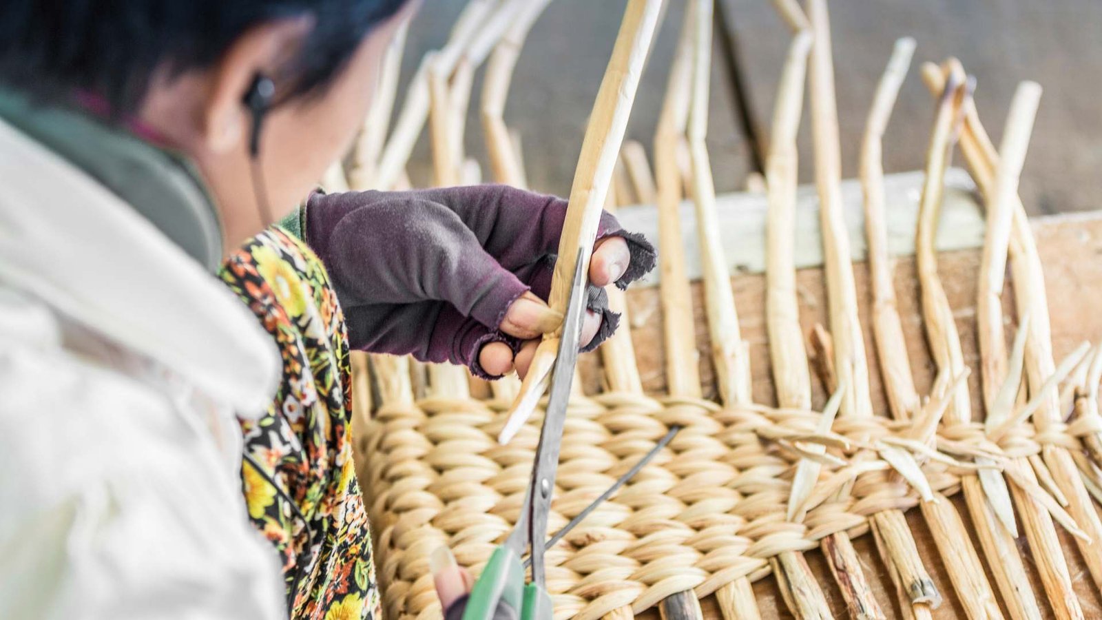 The Secret Behind Indonesia’s Synthetic Rattan Weaving